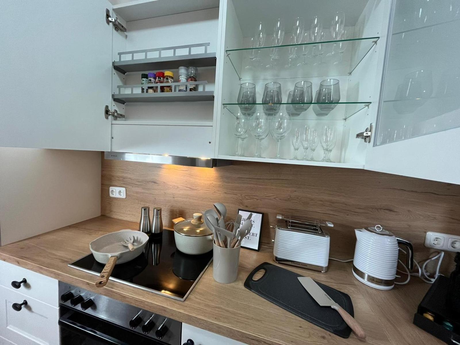 Secretapartment: Fewo In Warburg Bagian luar foto
